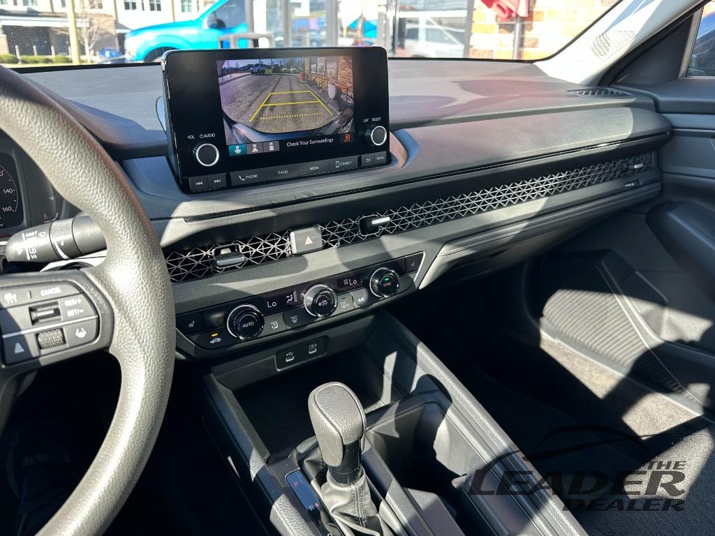 2024 Honda Accord EX - Photo 15